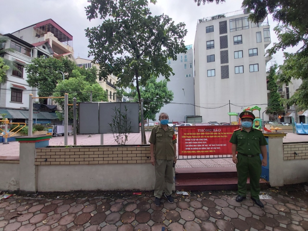 Hà Nội: Lực lượng chức năng siết chặt quy định dừng hoạt động thể dục, thể thao ngoài trời