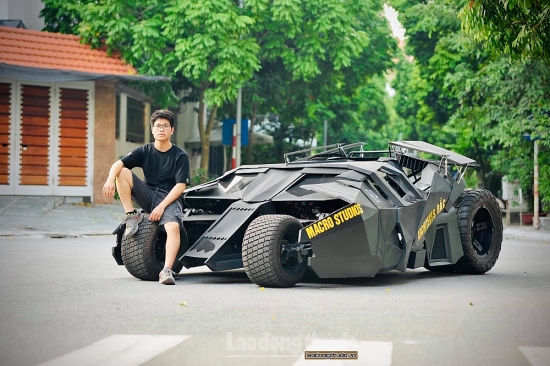Sinh viên ngành kiến trúc bỏ 500 triệu chế tạo Batmobile