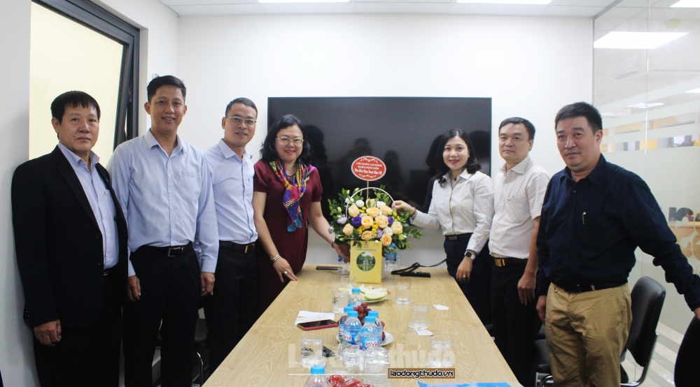 Liên đoàn Lao động quận Hoàn Kiếm tri ân các doanh nghiệp nhân ngày Doanh nhân