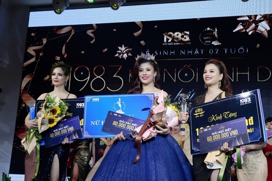 Nhà báo Trần Anh Thư giành danh hiệu Nữ hoàng trong cuộc thi Miss 83