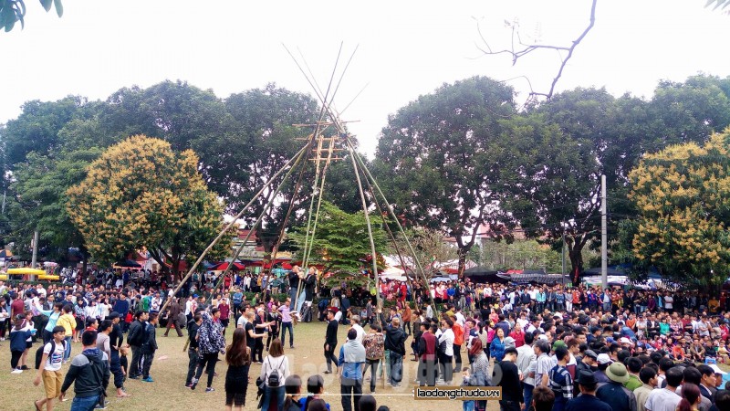 trai nghiem cac tro choi dan gian tai le hoi co loa