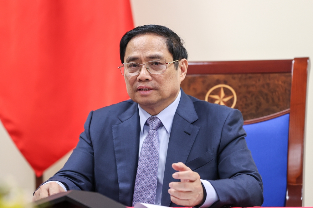 Thủ tướng Phạm Minh Chính điện đàm với Chủ tịch kiêm Giám đốc điều hành Tập đoàn Pfizer