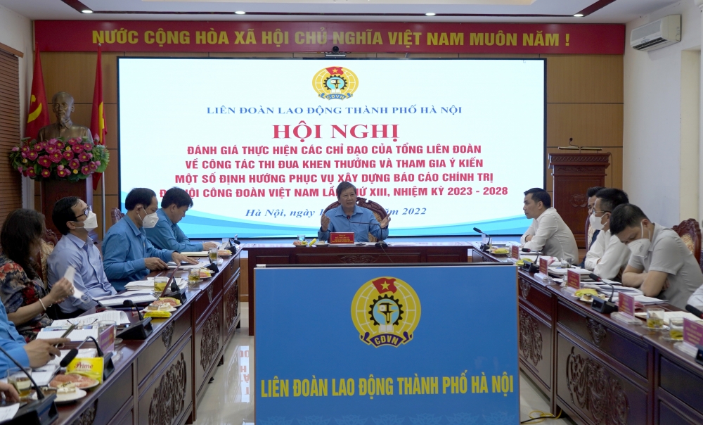 Tổng Liên đoàn Lao động Việt Nam làm việc với Công đoàn Hà Nội về công tác thi đua khen thưởng