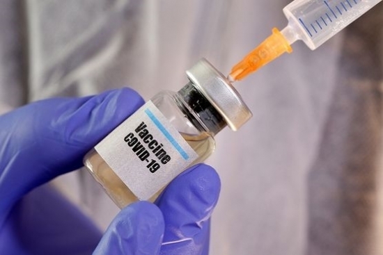 Chính phủ Anh và Séc viện trợ vắc xin phòng Covid-19 cho Việt Nam