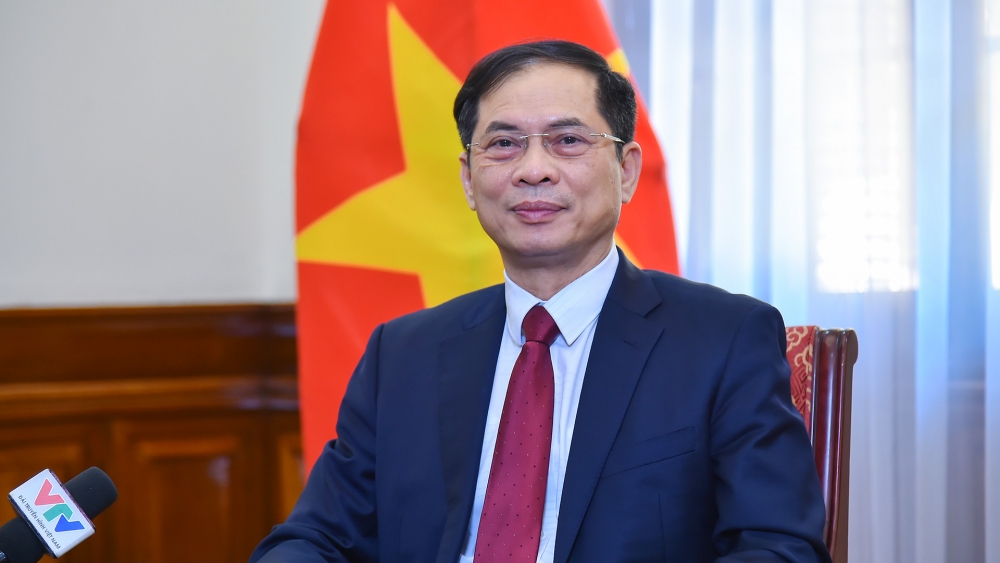 Tiếp tục thể hiện trách nhiệm của Đảng và Nhà nước trong việc chăm lo cho cộng đồng người Việt Nam ở nước ngoài