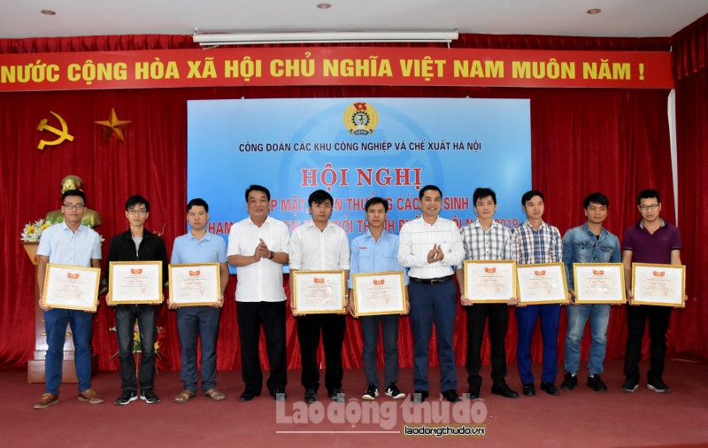 Khen thưởng 61 thí sinh tham gia Hội thi thợ giỏi thành phố Hà Nội năm 2019