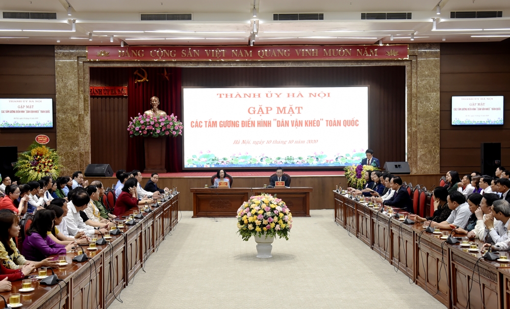 Thành ủy Hà Nội gặp mặt các tấm gương điển hình “Dân vận khéo” toàn quốc