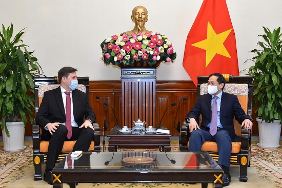 Quan hệ thương mại Việt Nam - Ba Lan phát triển tích cực
