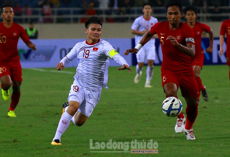 Quang Hải vào Top 5 cầu thủ xuất sắc nhất vòng bảng AFC Cup 2019