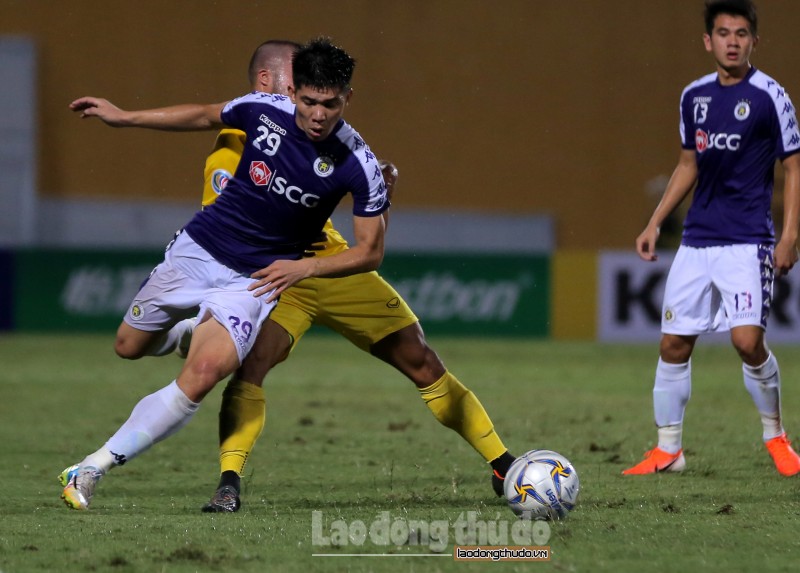 Loại Ceres Negros, CLB Hà Nội chờ đợi Bình Dương ở chung kết AFC Cup