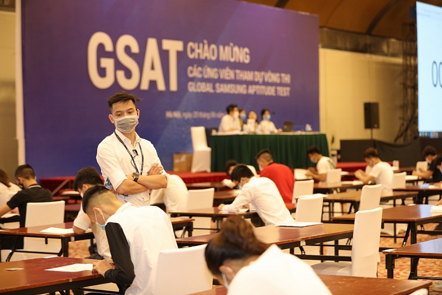 Hơn 2.000 kỹ sư, cử nhân dự tuyển kỳ thi GSAT vào Samsung
