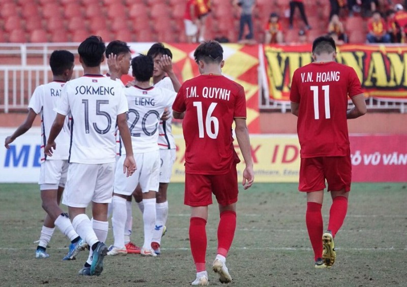 Được Thái Lan trao cơ hội, U18 Việt Nam lại bỏ lỡ đáng tiếc