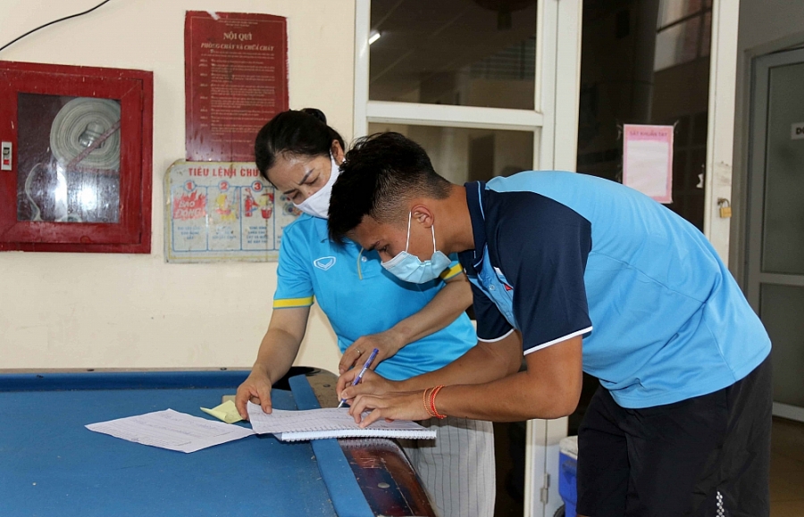 Tuyển U19 Việt Nam được kiểm tra nghiêm ngặt Covid-19