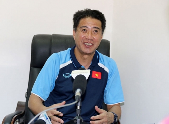 Ông Adachi: Bóng đá ở Việt Nam rất khác so với ở Nhật Bản