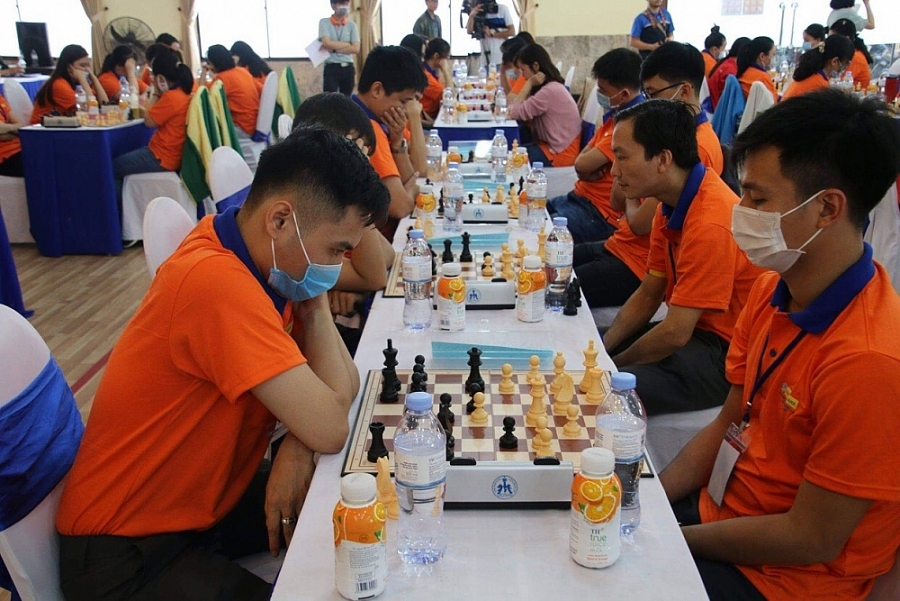Giải cờ vua đấu thủ mạnh toàn quốc – Cúp Nam Á Bank: Đức Hòa, Mai Hưng không có đối thủ
