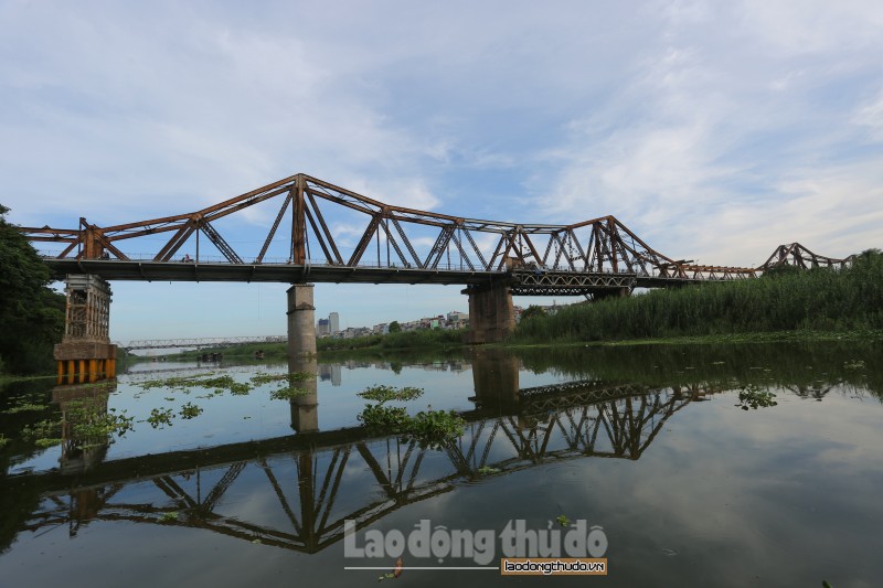 Chủ tịch UBND Thành phố tiếp các đoàn ngoại giao Pháp và Tập đoàn Clermont