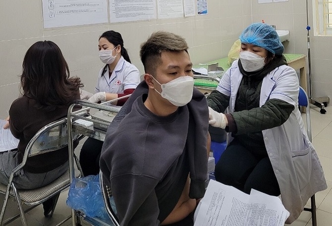 Quận Thanh Xuân tổ chức chiến dịch tiêm chủng mùa xuân trong những ngày Tết