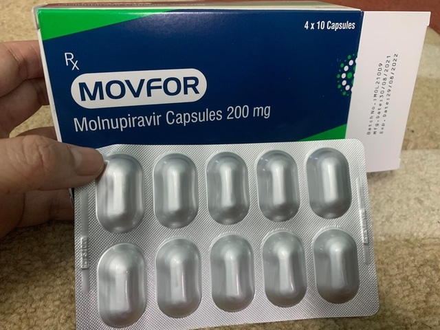 Hà Nội chỉ đạo khẩn việc kê đơn, bán thuốc Molnupiravir