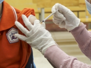 Hà Nội đã tiêm được 33.382 mũi vắc xin phòng Covid-19 cho trẻ từ 5 đến dưới 12 tuổi