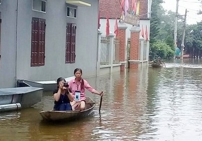 Nữ Trưởng Ban công tác mặt trận được nhân dân tin yêu