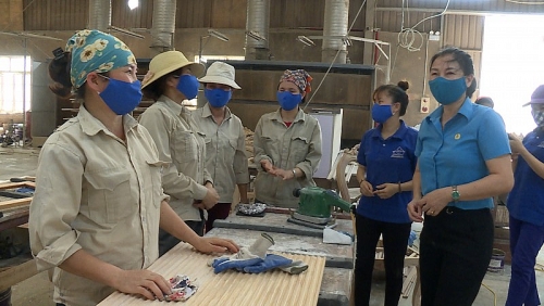 Huyện Ứng Hòa: Nhiều hoạt động thiết thực hướng về người lao động trong Tháng Công nhân