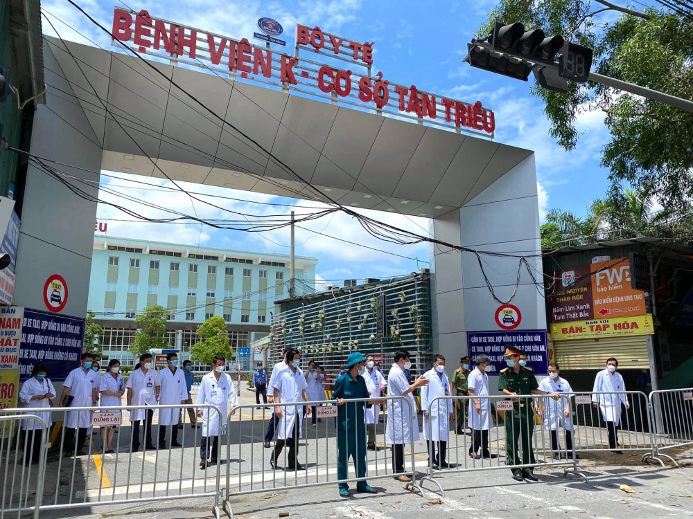 Bệnh viện K cơ sở Tân Triều kết thúc cách ly phòng, chống dịch Covid-19