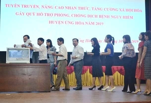 Huyện Ứng Hòa đẩy mạnh công tác hỗ trợ phòng chống dịch, bệnh nguy hiểm