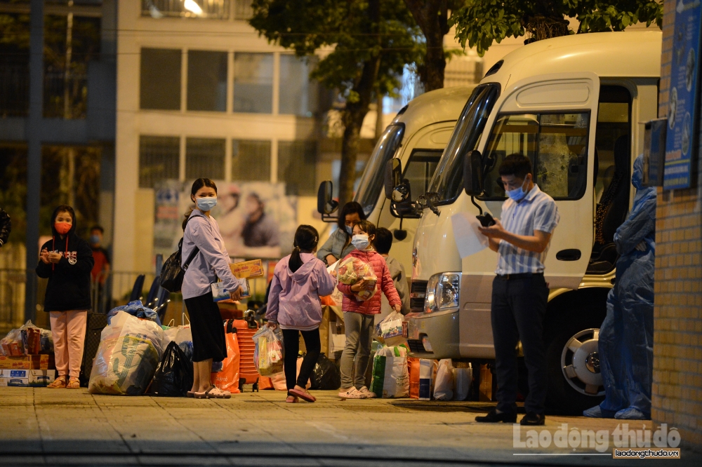 Tin vui: 15 học sinh Trường Tiểu học Xuân Phương được về nhà cách ly, đón Tết cùng gia đình