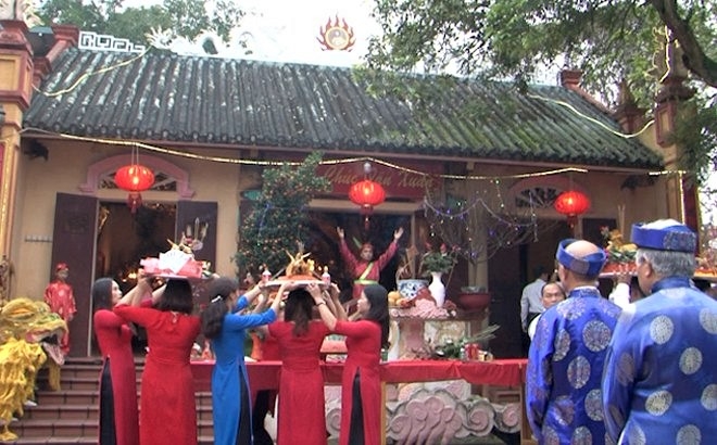Nét đẹp văn hóa qua các phong tục và tín ngưỡng lễ hội Đền Nam Cường (Yên Bái)