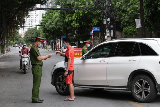 Ngày 31/7: Hà Nội phạt hơn 1 tỷ đồng với 689 trường hợp vi phạm công tác phòng, chống dịch
