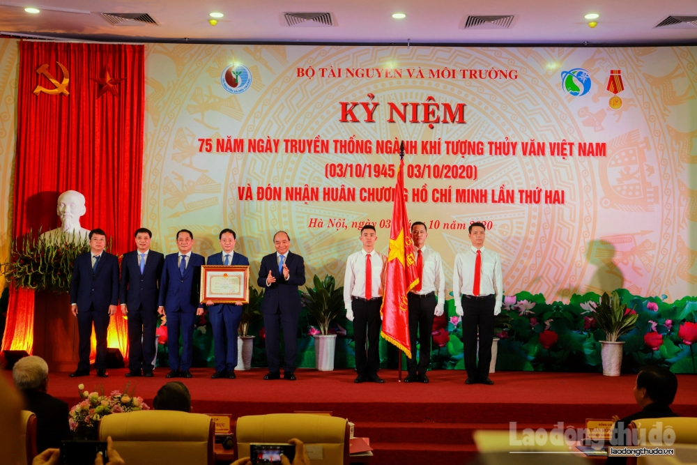 Ngành Khí tượng Thủy văn Việt Nam kỉ niệm 75 năm ngày truyền thống