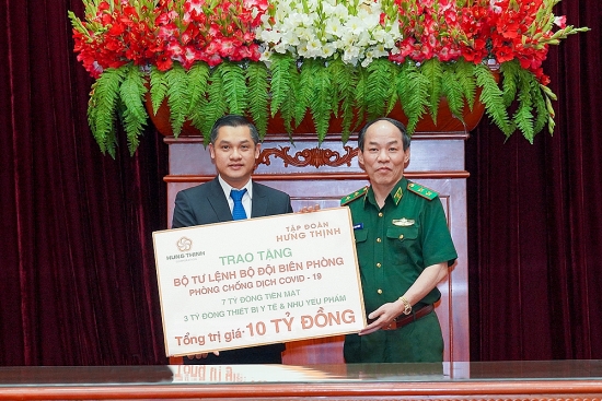Tập đoàn Hưng Thịnh trao tặng 10 tỷ đồng cho Bộ Tư lệnh Bộ đội Biên phòng hỗ trợ phòng, chống dịch Covid-19