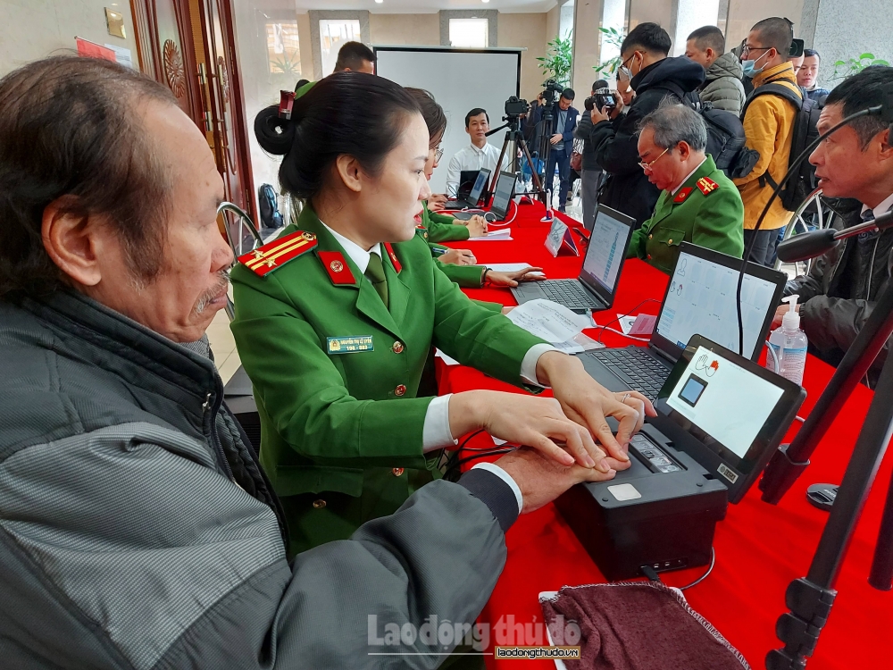 Hà Nội: Phát động lễ ra quân triển khai Đợt cao điểm cấp căn cước công dân lưu động