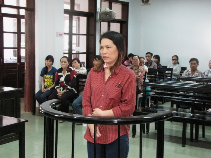 Đi tù vì cuỗm hết nữ trang của ân nhân