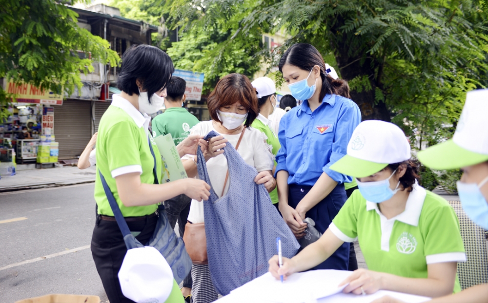 Phân loại rác thải tại chỗ, sao triển khai khó thế?