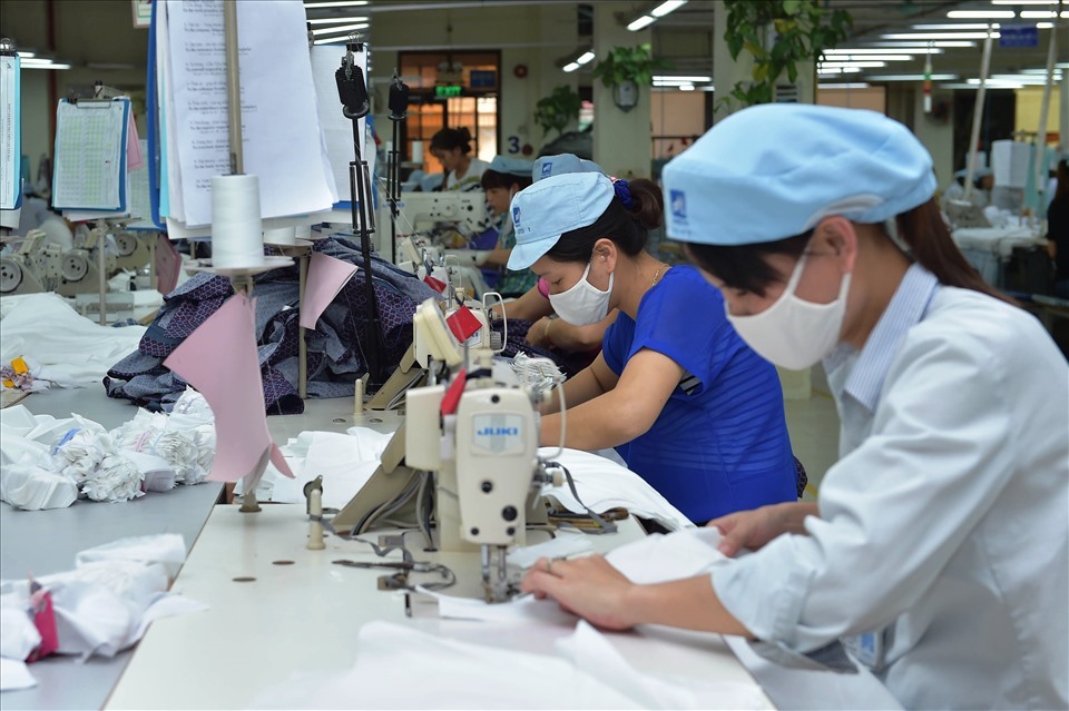 Doanh nghiệp xuất khẩu Việt Nam tìm cơ hội trong thách thức