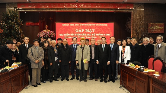 Hà Nội tổ chức gặp mặt đại biểu hội viên Câu lạc bộ Thăng Long
