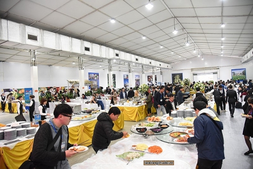 Bữa ăn của phóng viên tác nghiệp tại Hội nghị thượng đỉnh Mỹ-Triều