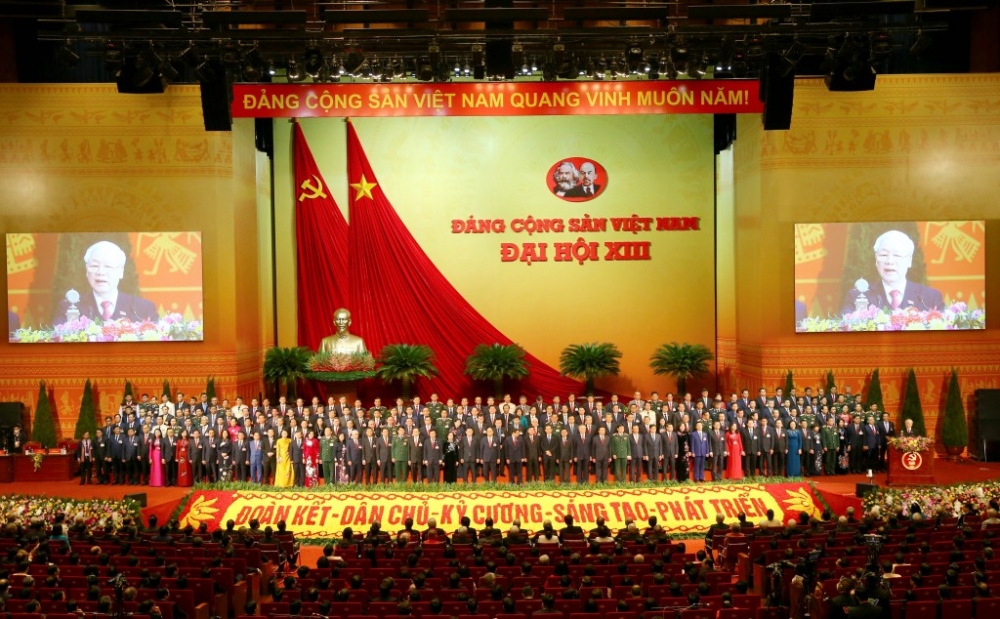 Ban Chấp hành Trung ương Đảng khóa XIII đã ra mắt Đại hội.