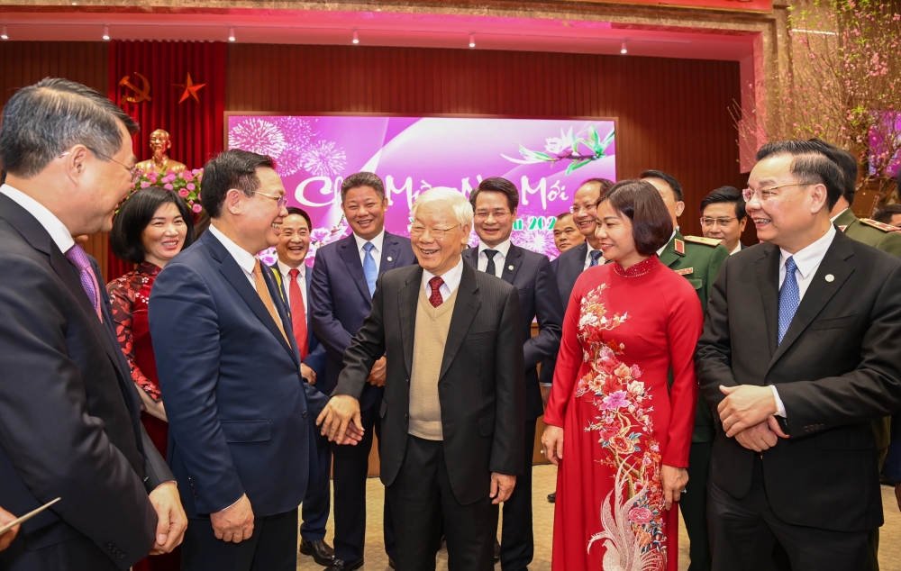 Tổng Bí thư, Chủ tịch nước Nguyễn Phú Trọng với các đại biểu tại trụ sở Thành ủy Hà Nội