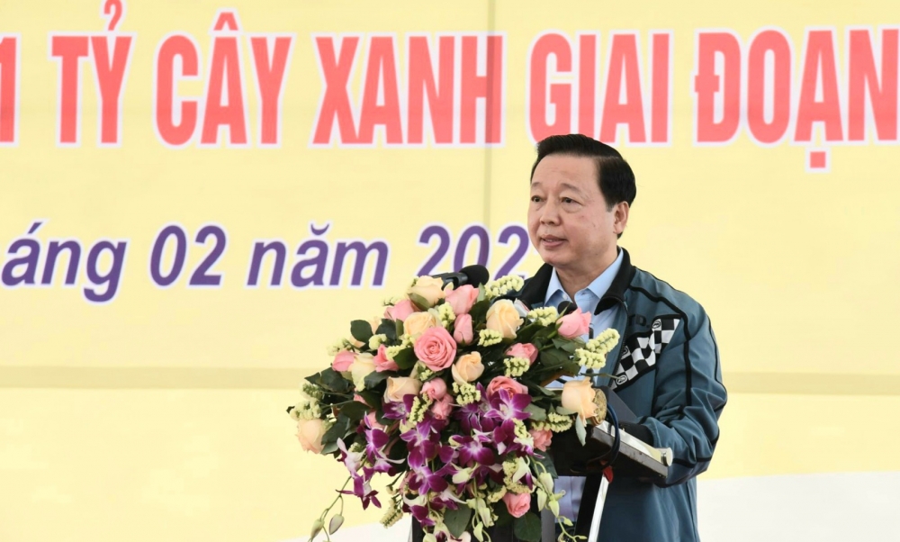 Bộ Trưởng Bộ Tài nguyên và Môi trường Trần Hồng Hà phát biểu tại buổi lễ