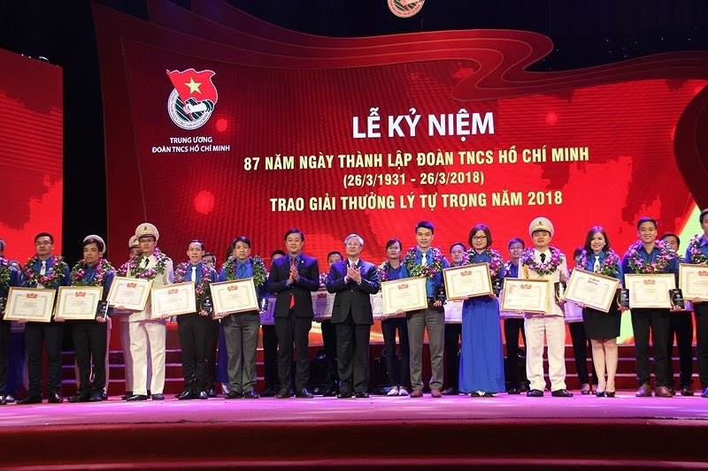 Tuyên dương 87 cán bộ Đoàn nhận giải thưởng Lý Tự Trọng 2018