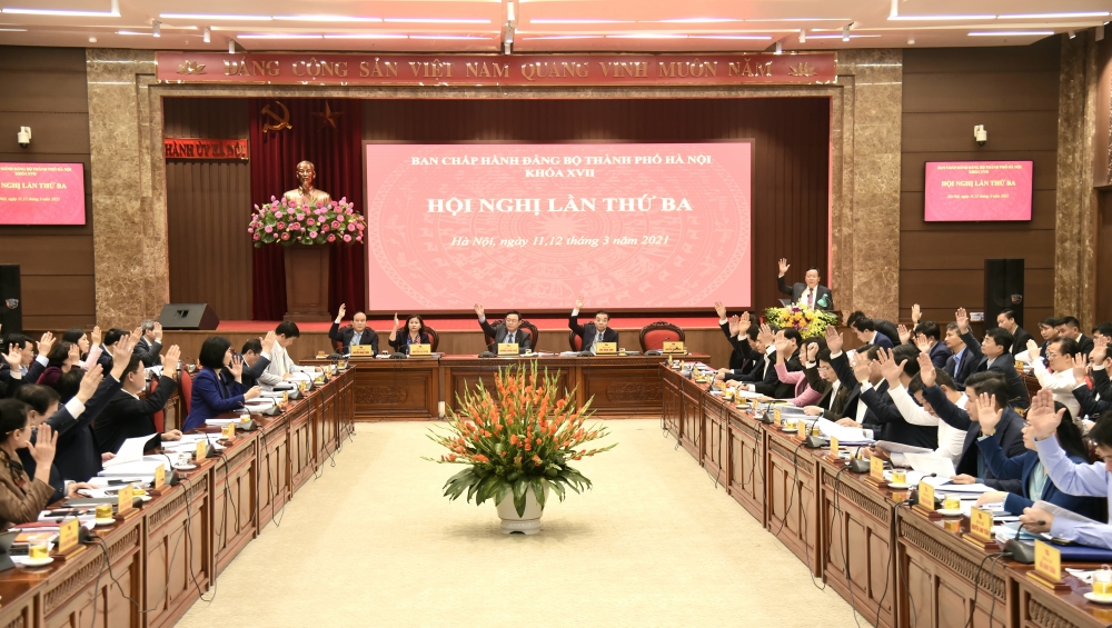 Khai mạc Hội nghị lần thứ ba Ban Chấp hành Đảng bộ thành phố Hà Nội khóa XVII