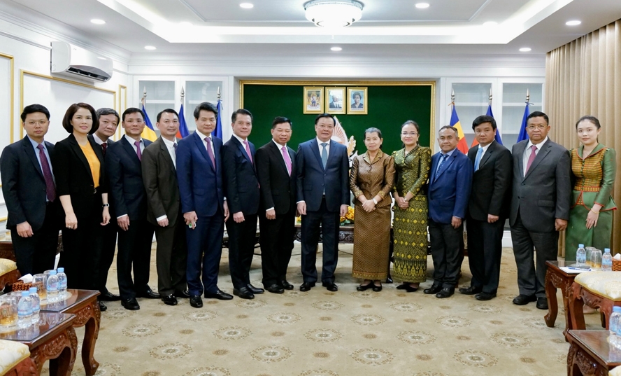 Vun đắp cho mối quan hệ Việt Nam - Campuchia ngày càng phát triển