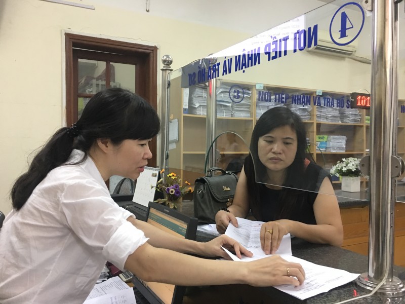 Hà Nội: Đề xuất tăng thu nhập cho cán bộ nhằm thu hút nhân tài