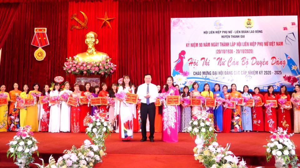 Huyện Thanh Oai tổ chức hội thi “Nữ cán bộ duyên dáng” năm 2020