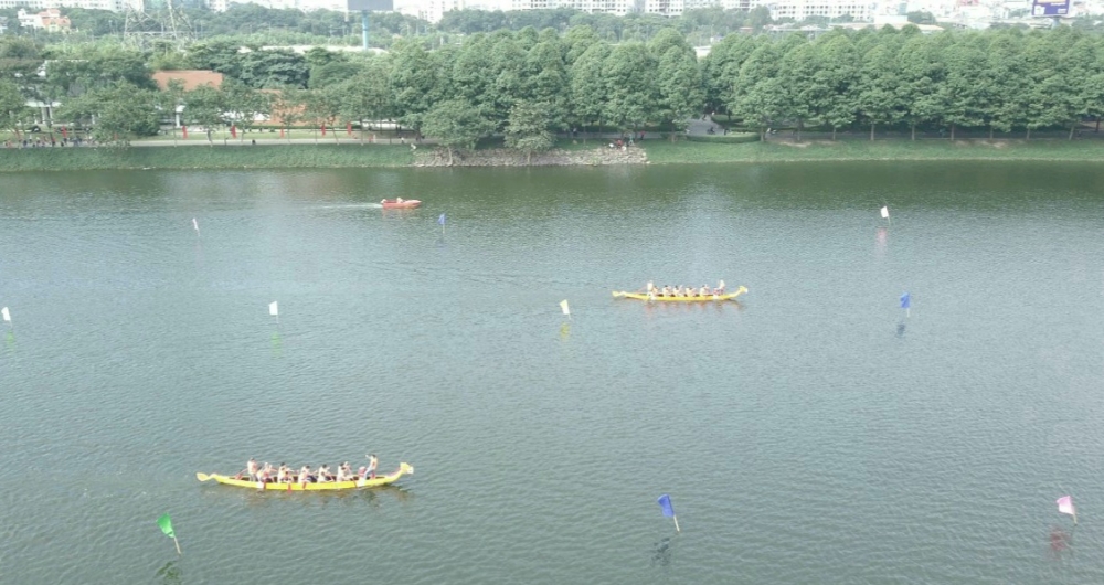 Quận Hoàng Mai tổ chức thành công Giải bơi trải truyền thống lần thứ II
