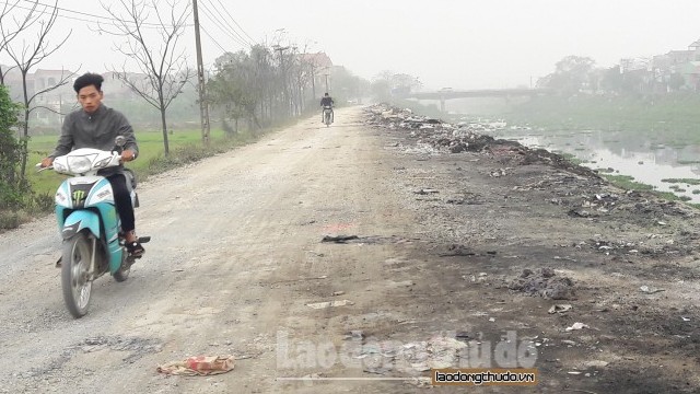 Xã Tiền Phong, Thường Tín: Rác thải “bức tử” hai bờ sông Nhuệ