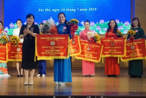 Sôi nổi Hội thi tìm hiểu “Truyền thống 90 năm Công đoàn Việt Nam”