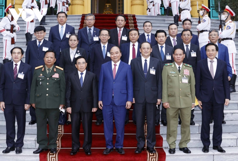 Chủ tịch nước Nguyễn Xuân Phúc tiếp Thủ tướng Lào Phankham Viphavanh